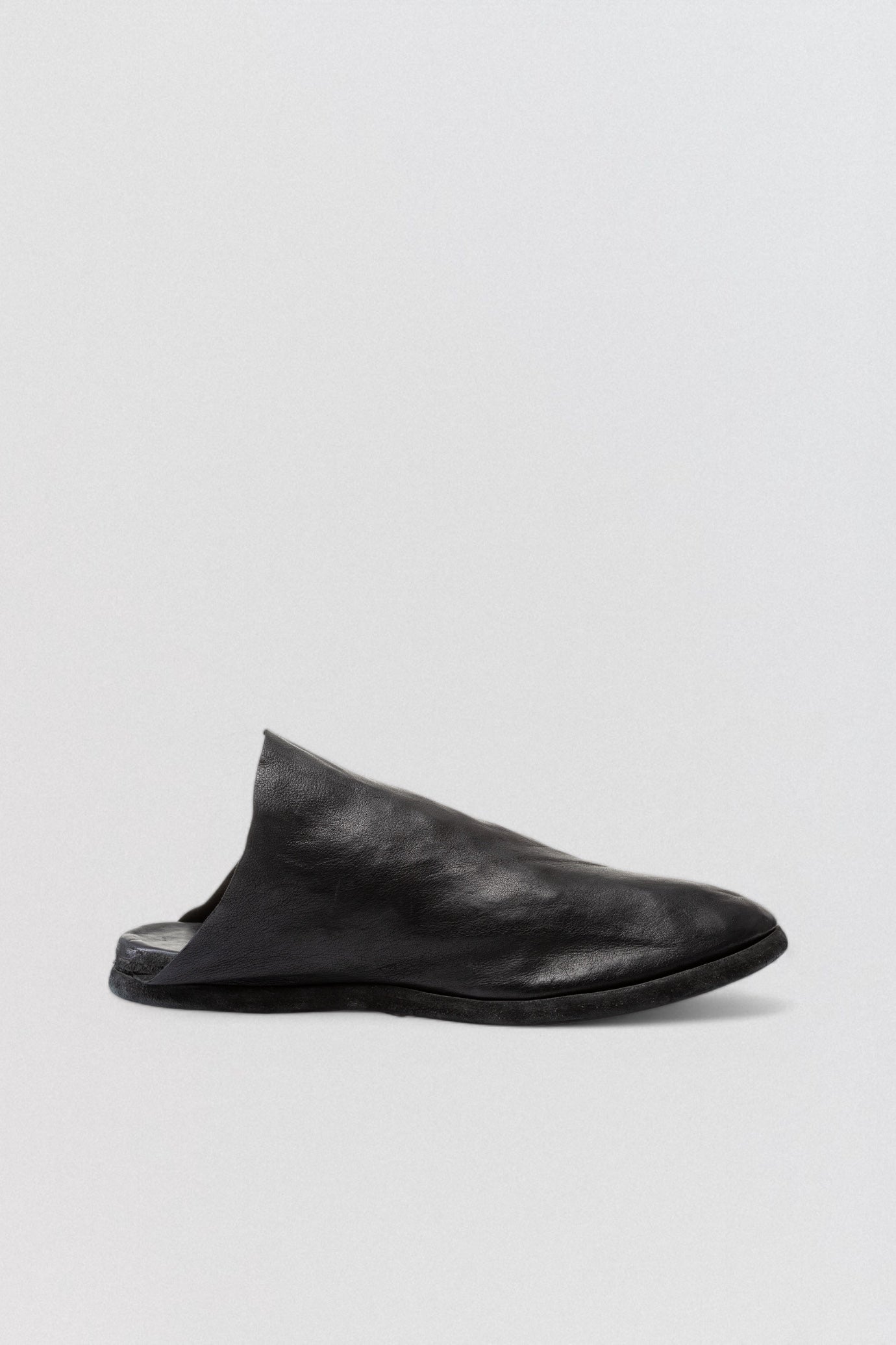 E29 Flat Sole Leather Sandals