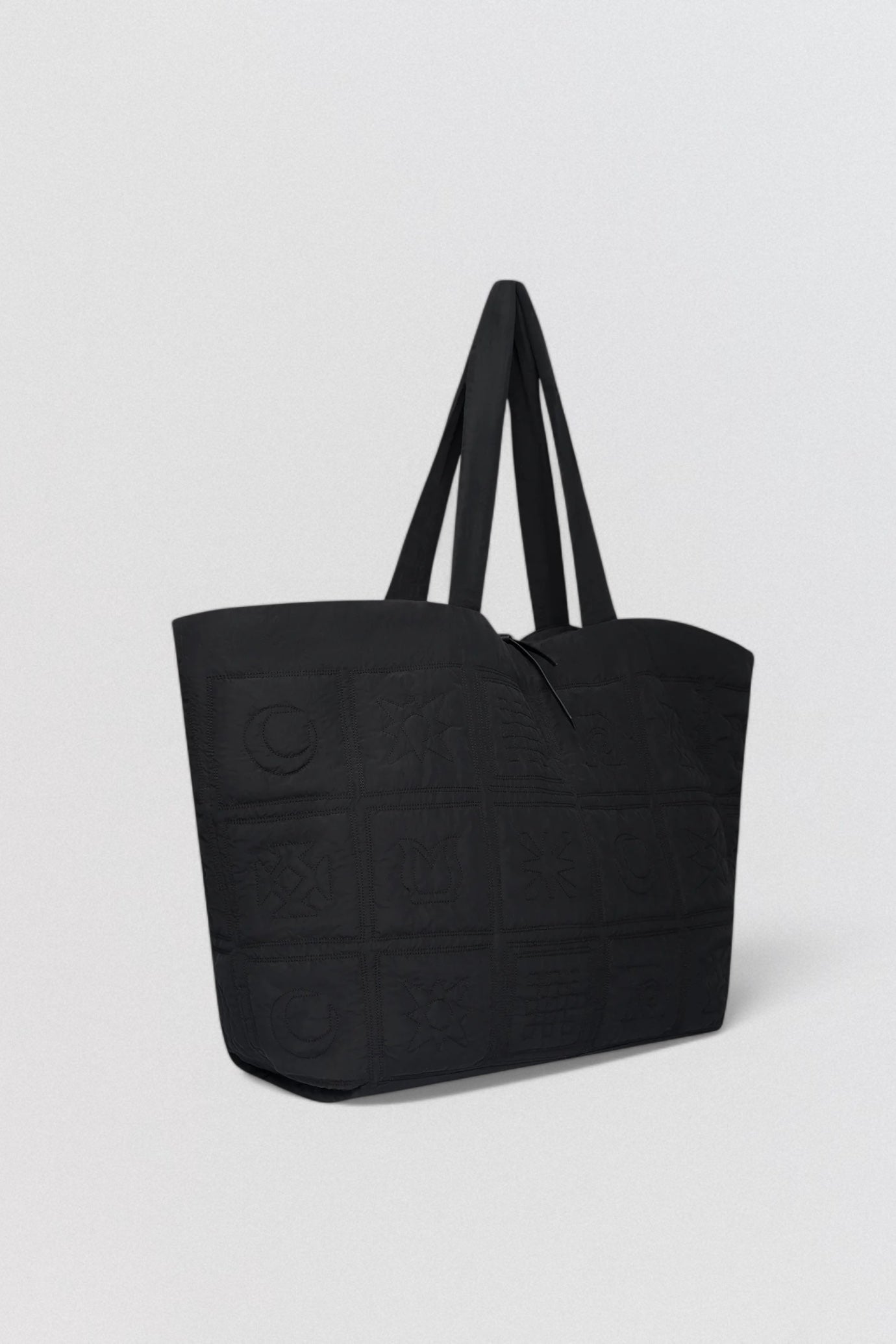 Symbol Tote