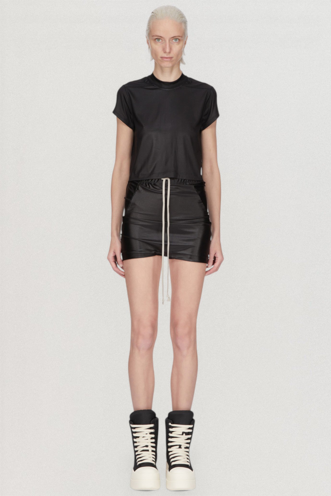 Cropped Small Level T-Shirt