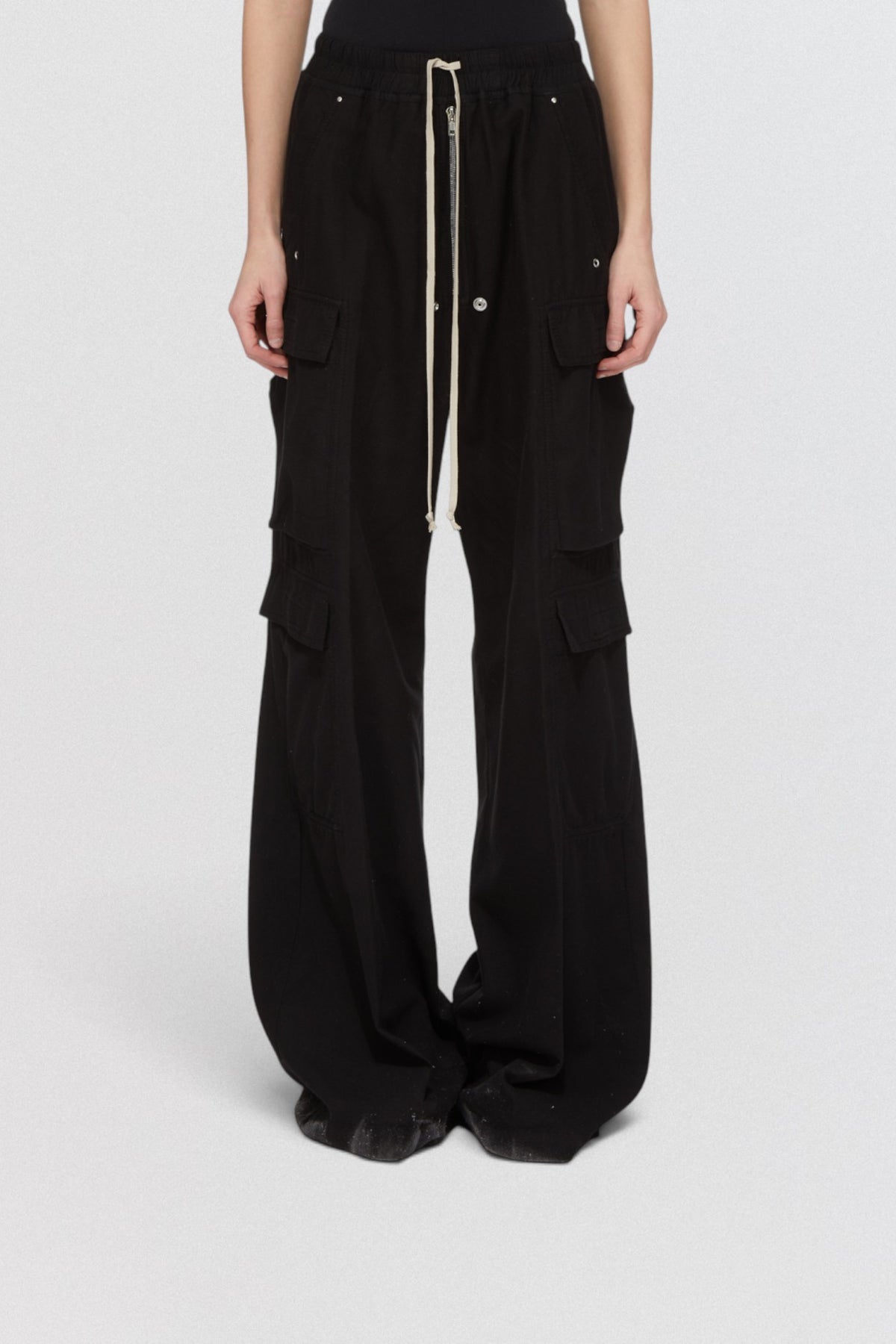 Rick Owens DRKSHDW Double Cargo Jumbo Belas Mineral FW26 in Mineral with double cargo jumbo belas silhouette