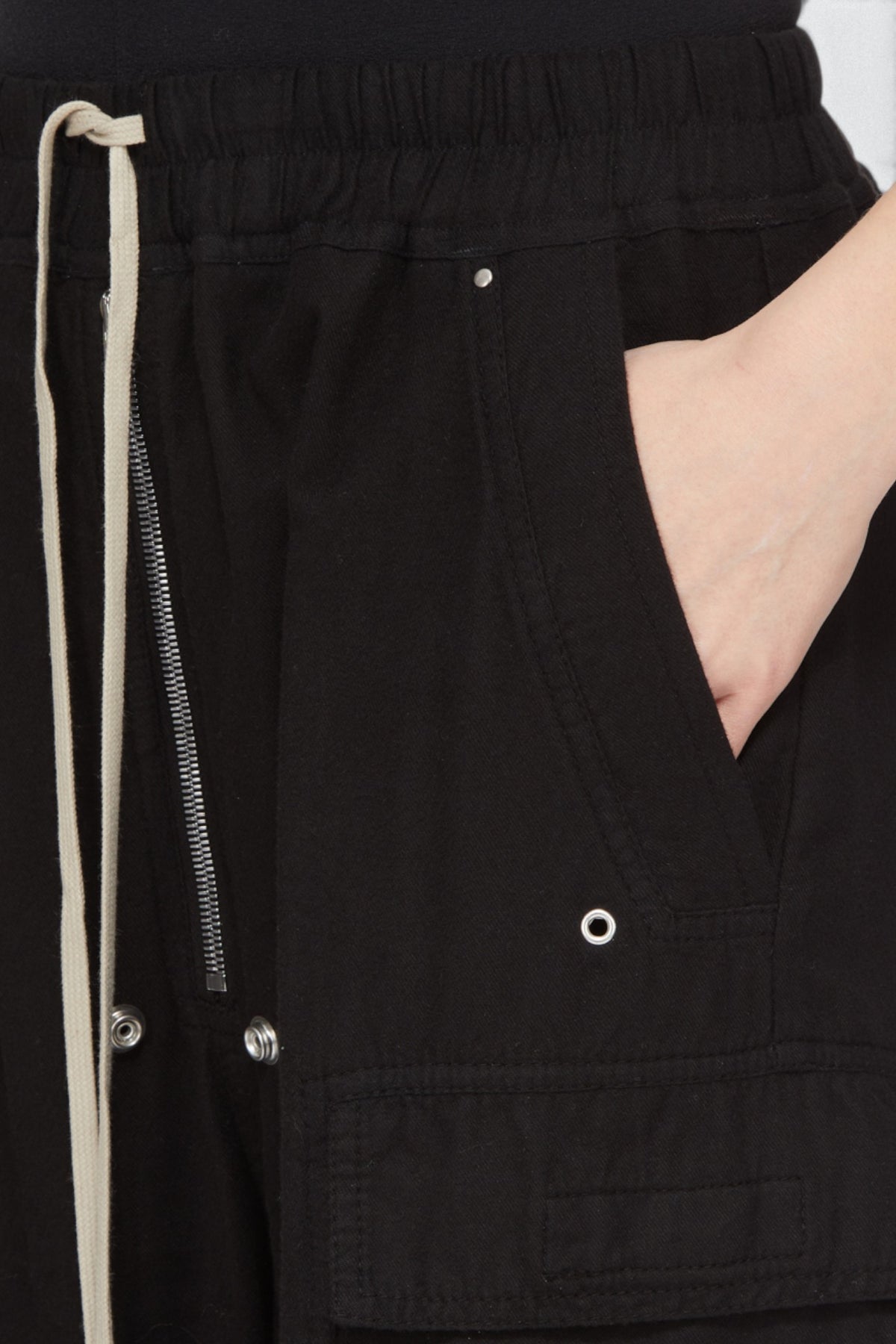Rick Owens DRKSHDW Double Cargo Jumbo Belas Mineral FW26 in Mineral with double cargo jumbo belas silhouette