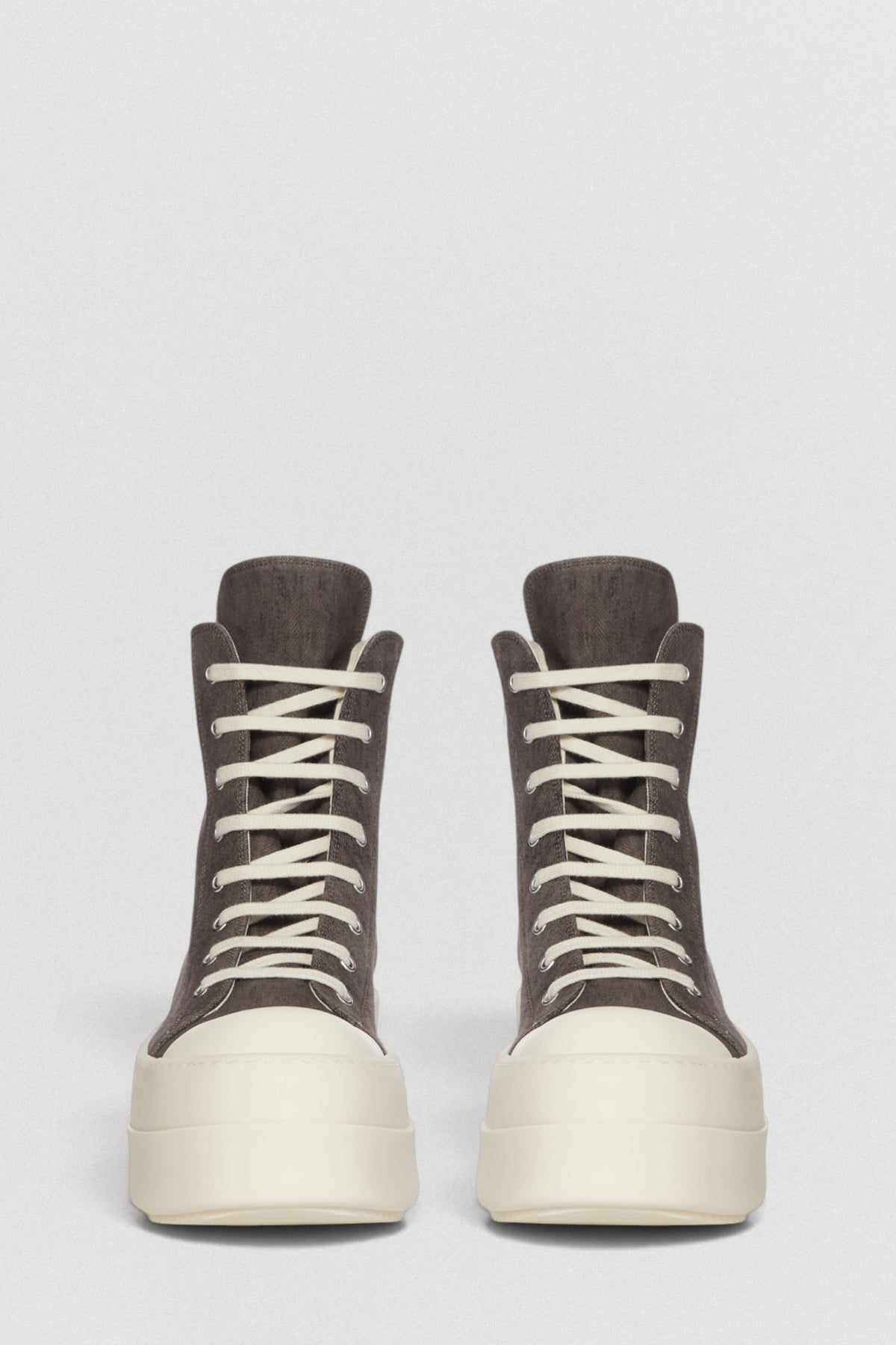 Mega Bumper Sneaks