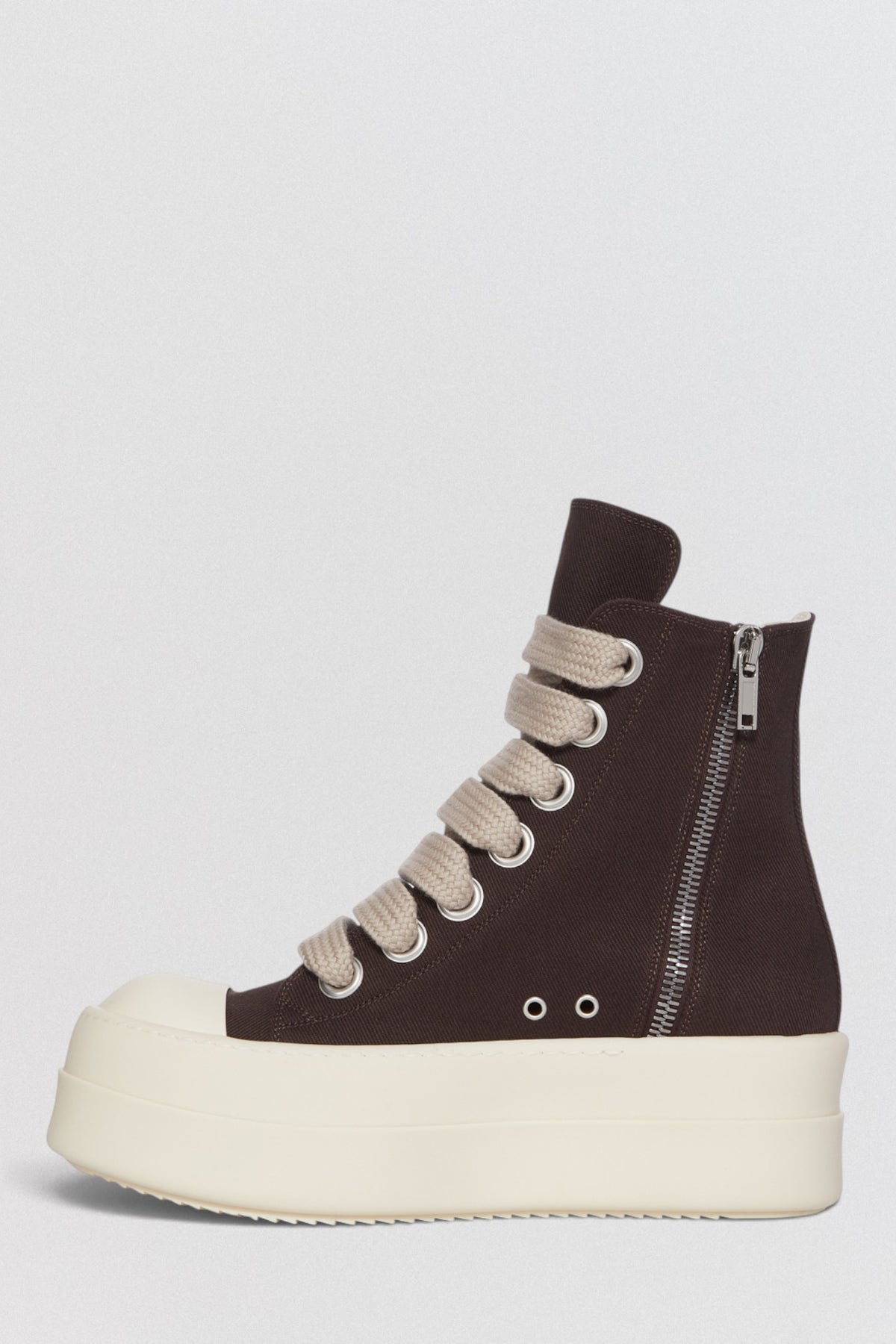 Mega Bumper Jumbolace Sneaks