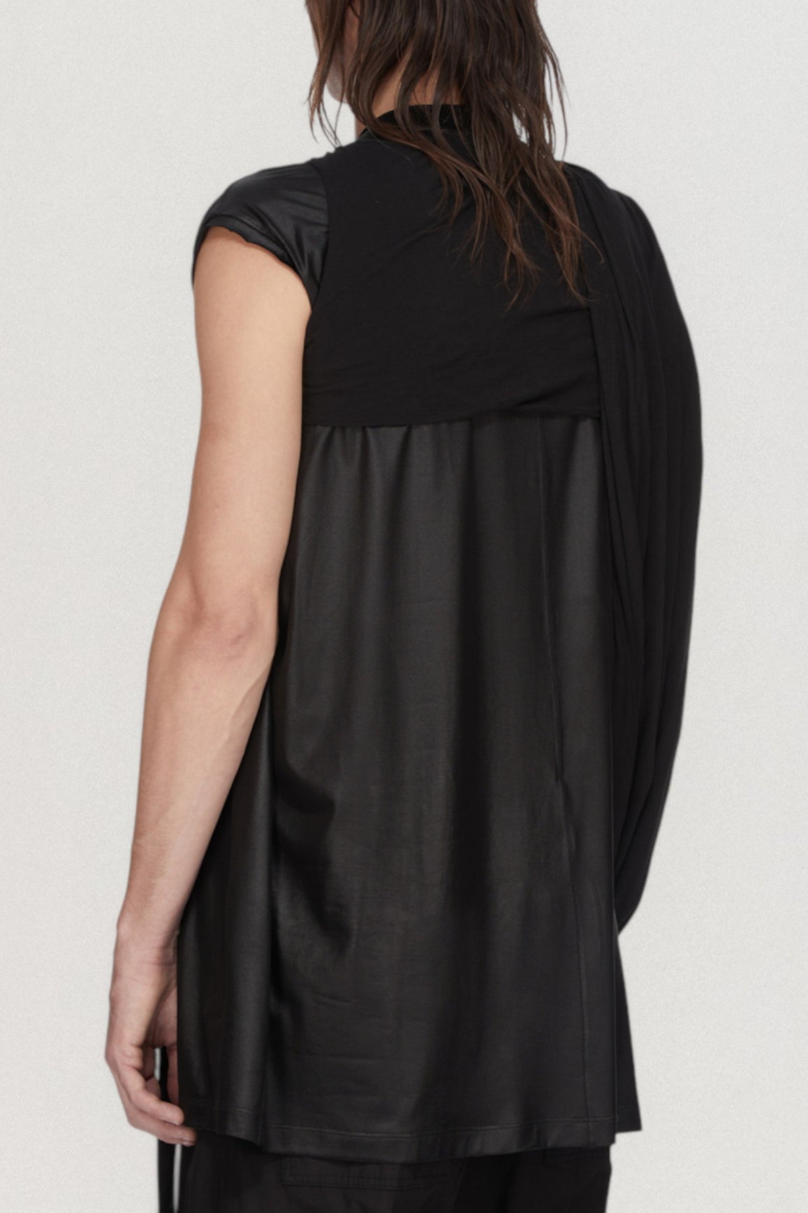 Harness Tank