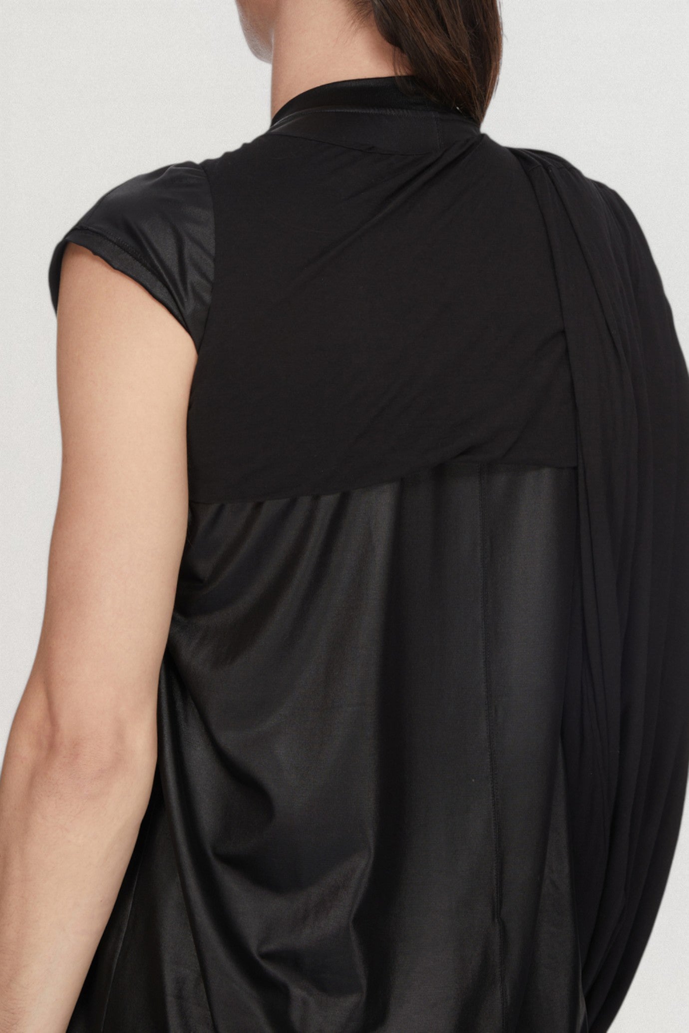 Harness Tank
