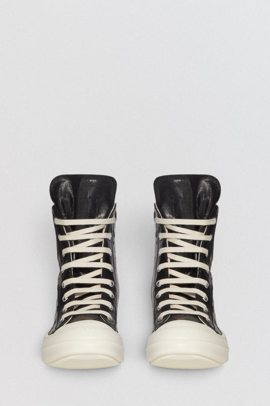 Sneaks