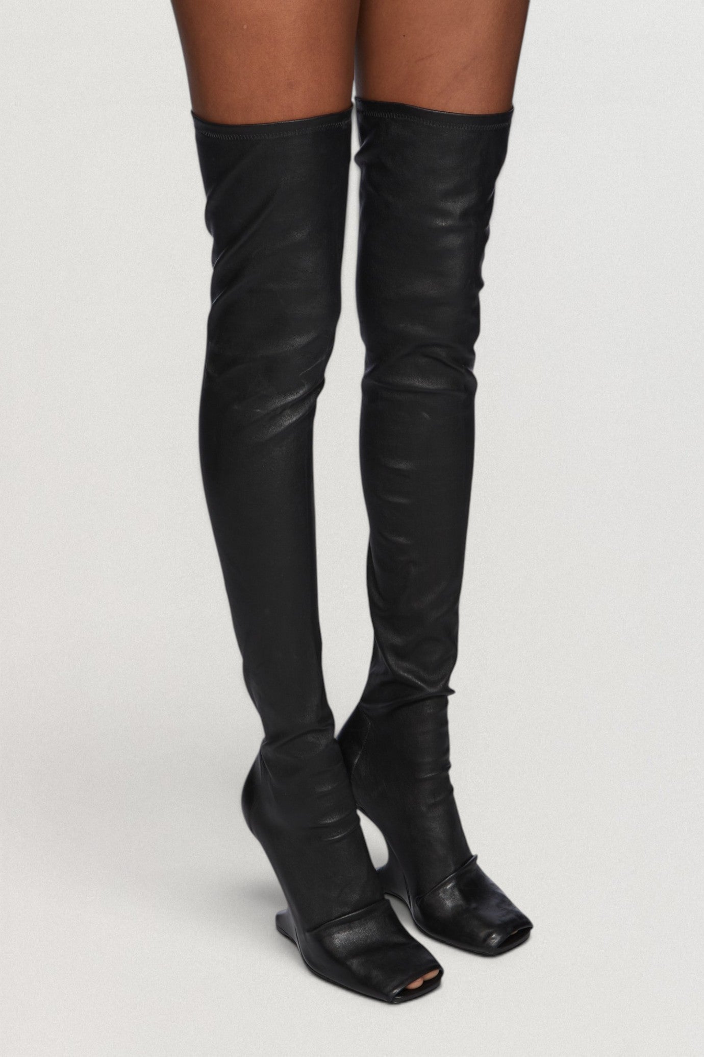 Cantilever 11 Boots