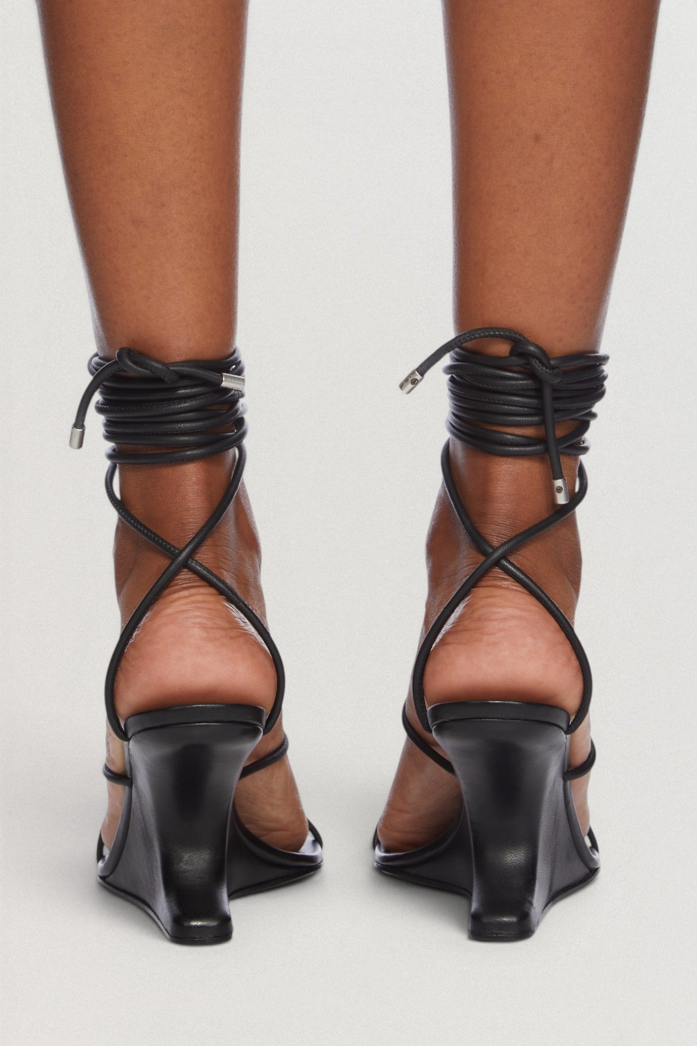 Cantilever 8 Wrap Heels