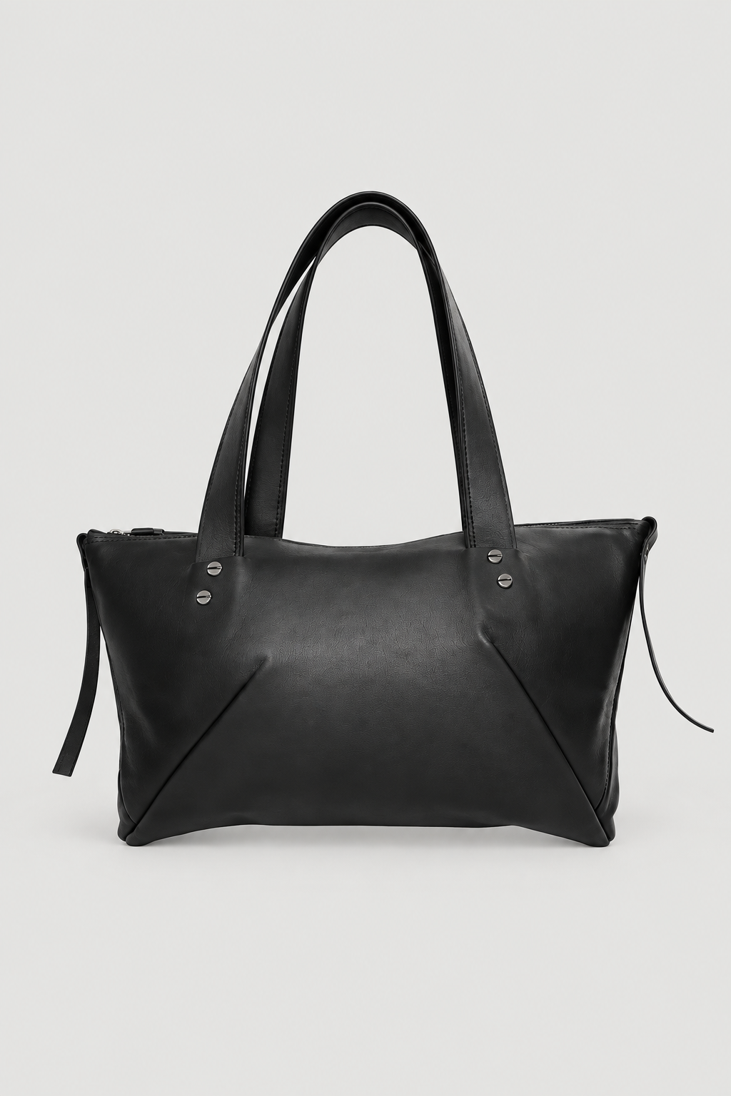 NUTSA NM1091B Shoulder Bag in calf leather with zip closure and cotton lining