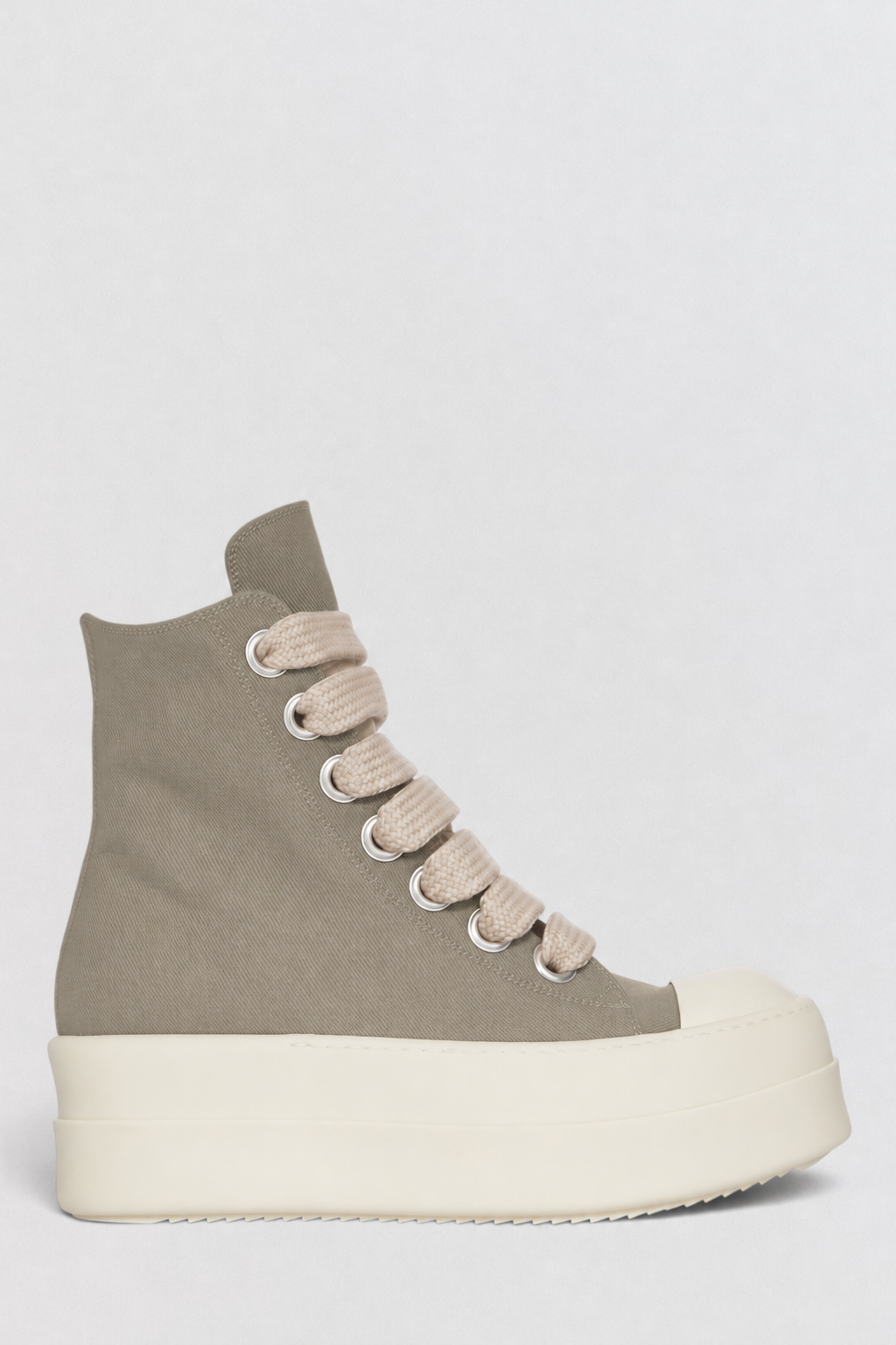 Mega Bumper Jumbolace Sneaks